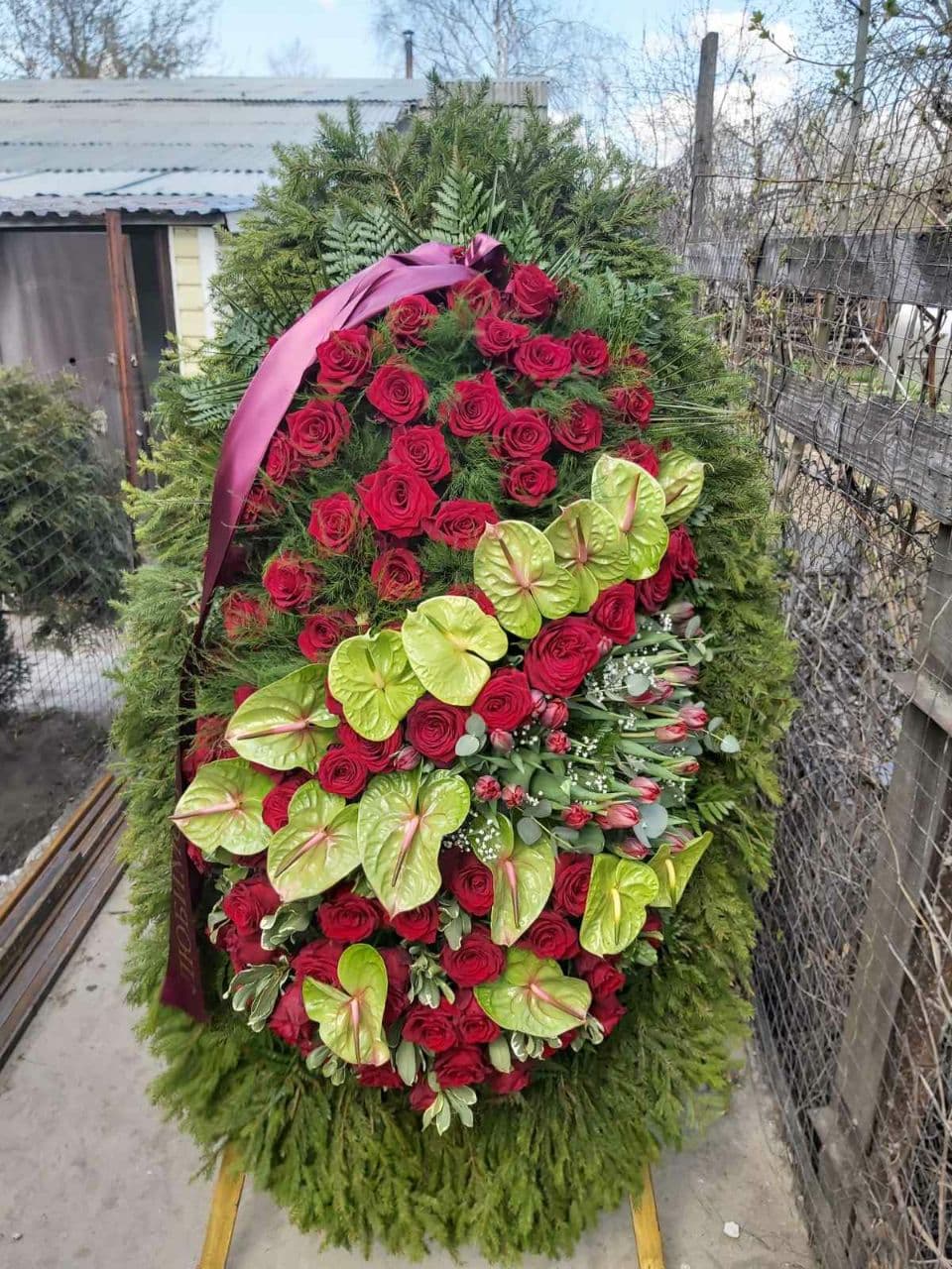 Ритуальные искусственные венки